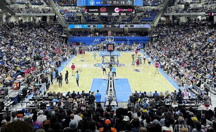 五年前戈登在埃弗顿身穿9号球衣打入2球（封面配图）